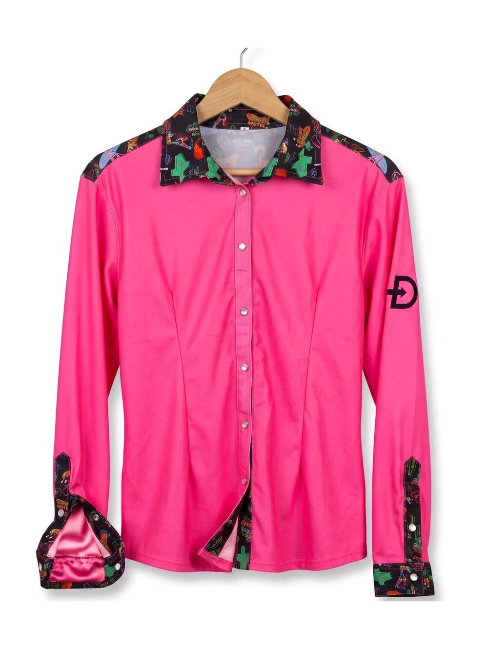 Ranch Dressn Pink Texas Oasis Motel Print Rodeo Pearl Snap Western Shirt NWOT